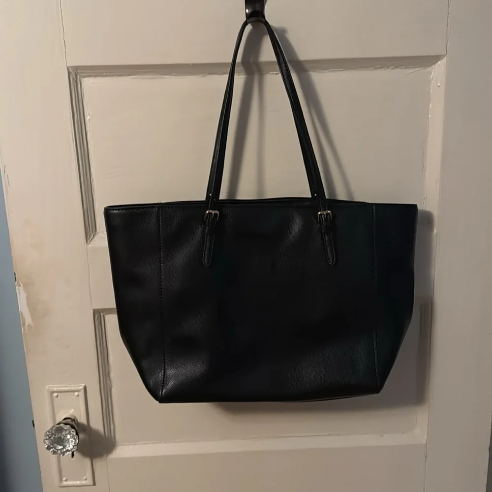 Coach Black Leather tote Bag with gold tone hardware - Picture 3 of 4